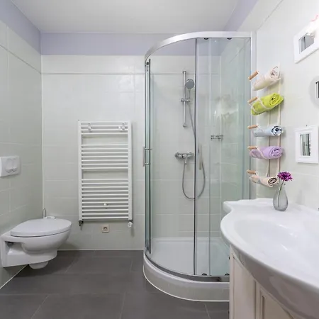 Azzurra Villa